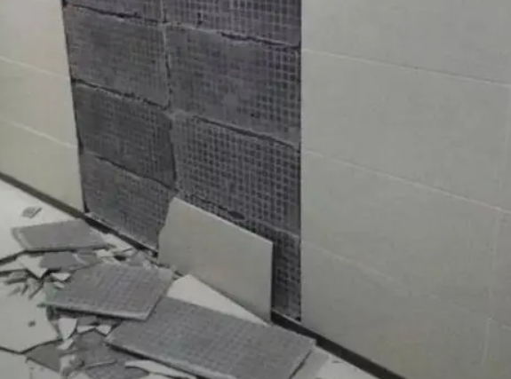 大姚瓷砖空鼓维修公司分享下大姚墙砖松动维修的知识